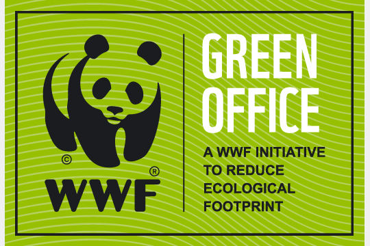 &copy;WWF