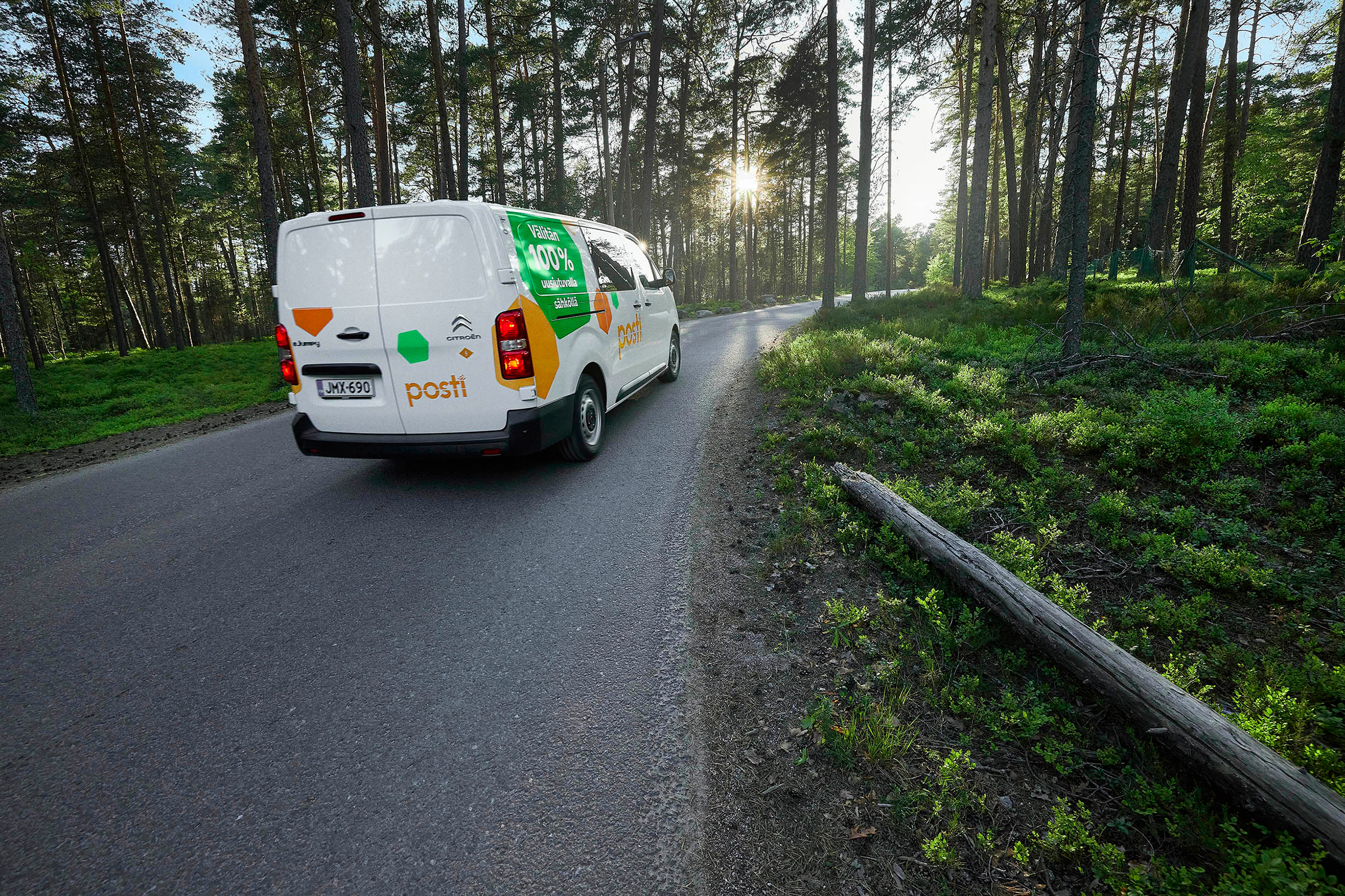 Postin Auto Posti – WWF Suomi